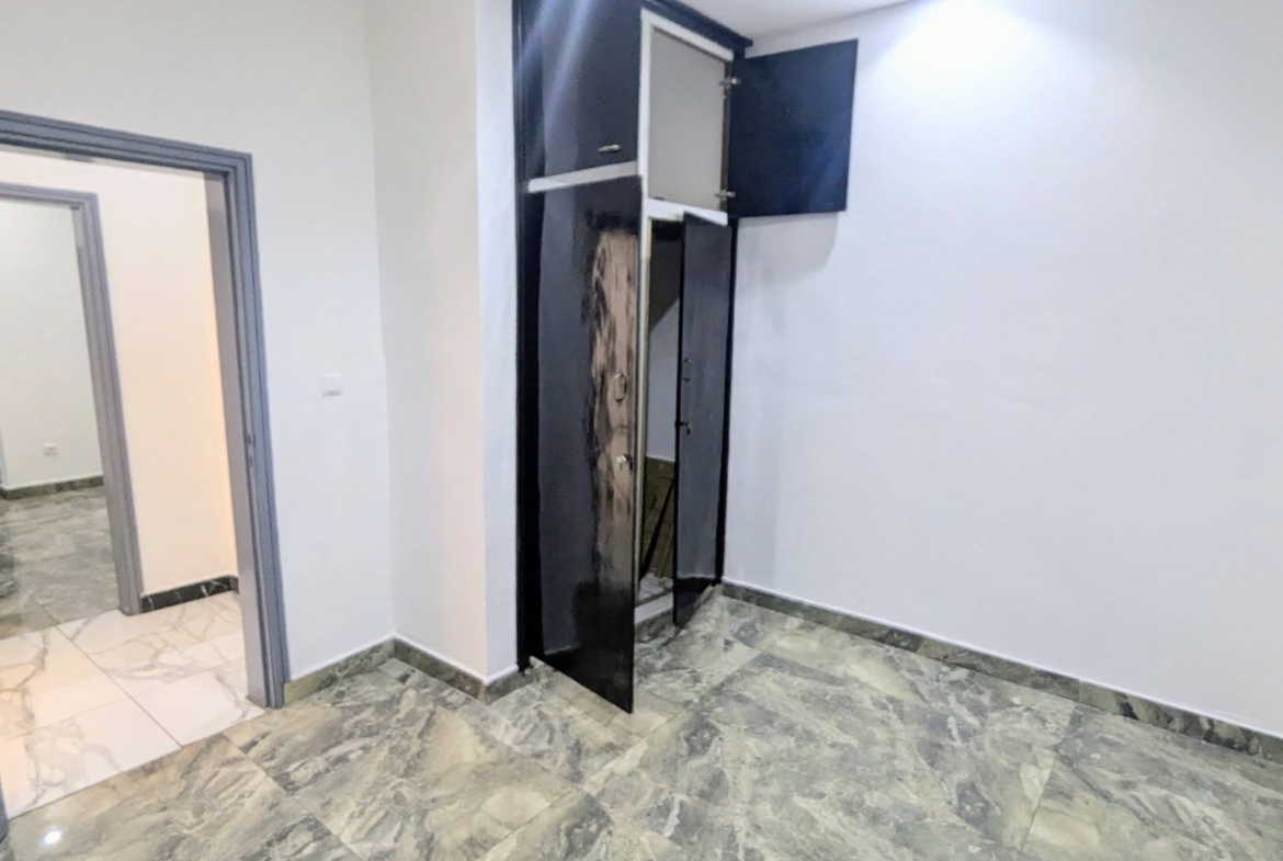 Appartement haut standing 2 chambres à louer à Yaoundé Etoa Meki