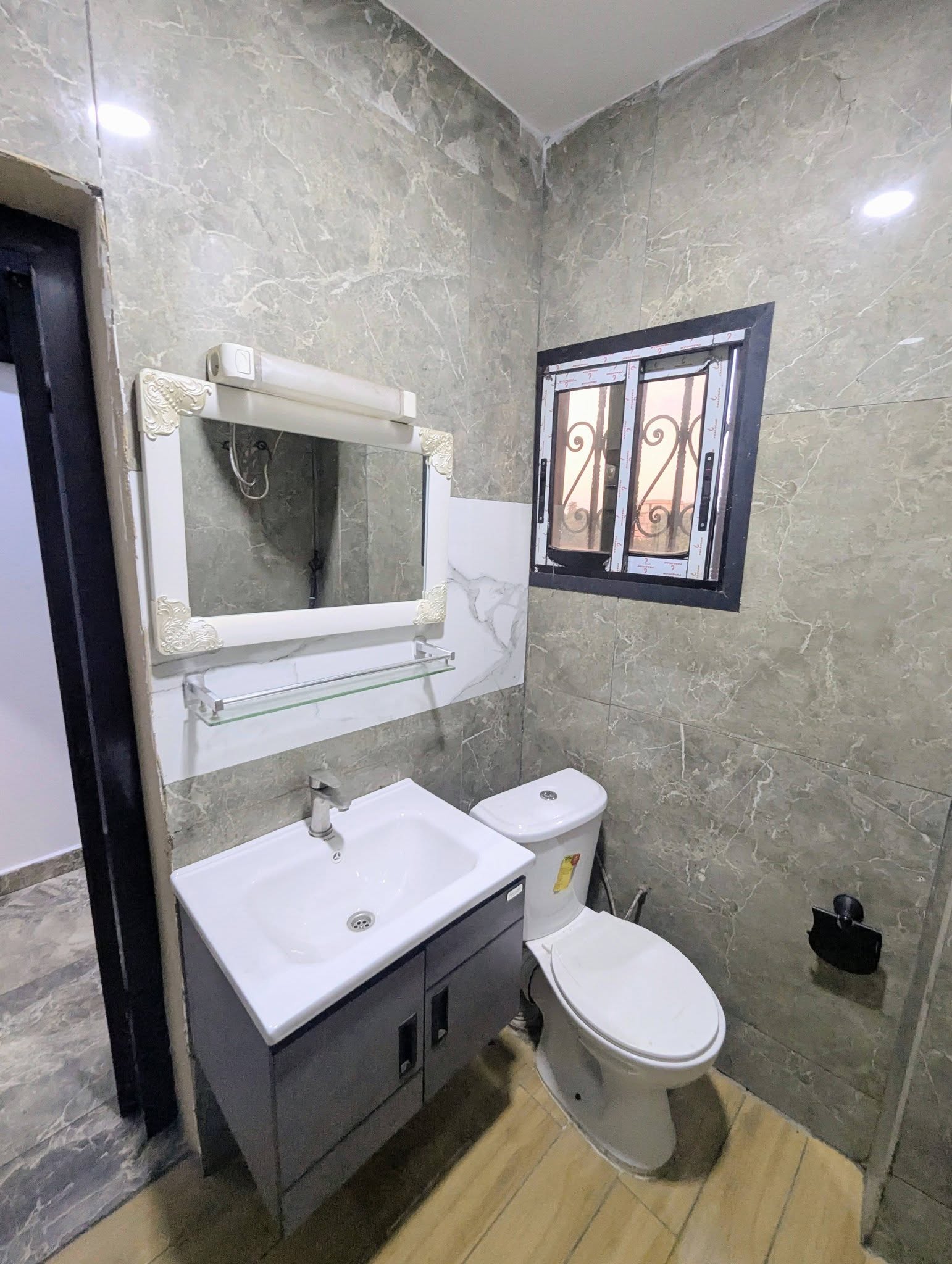 Appartement haut standing 2 chambres à louer à Yaoundé Etoa Meki