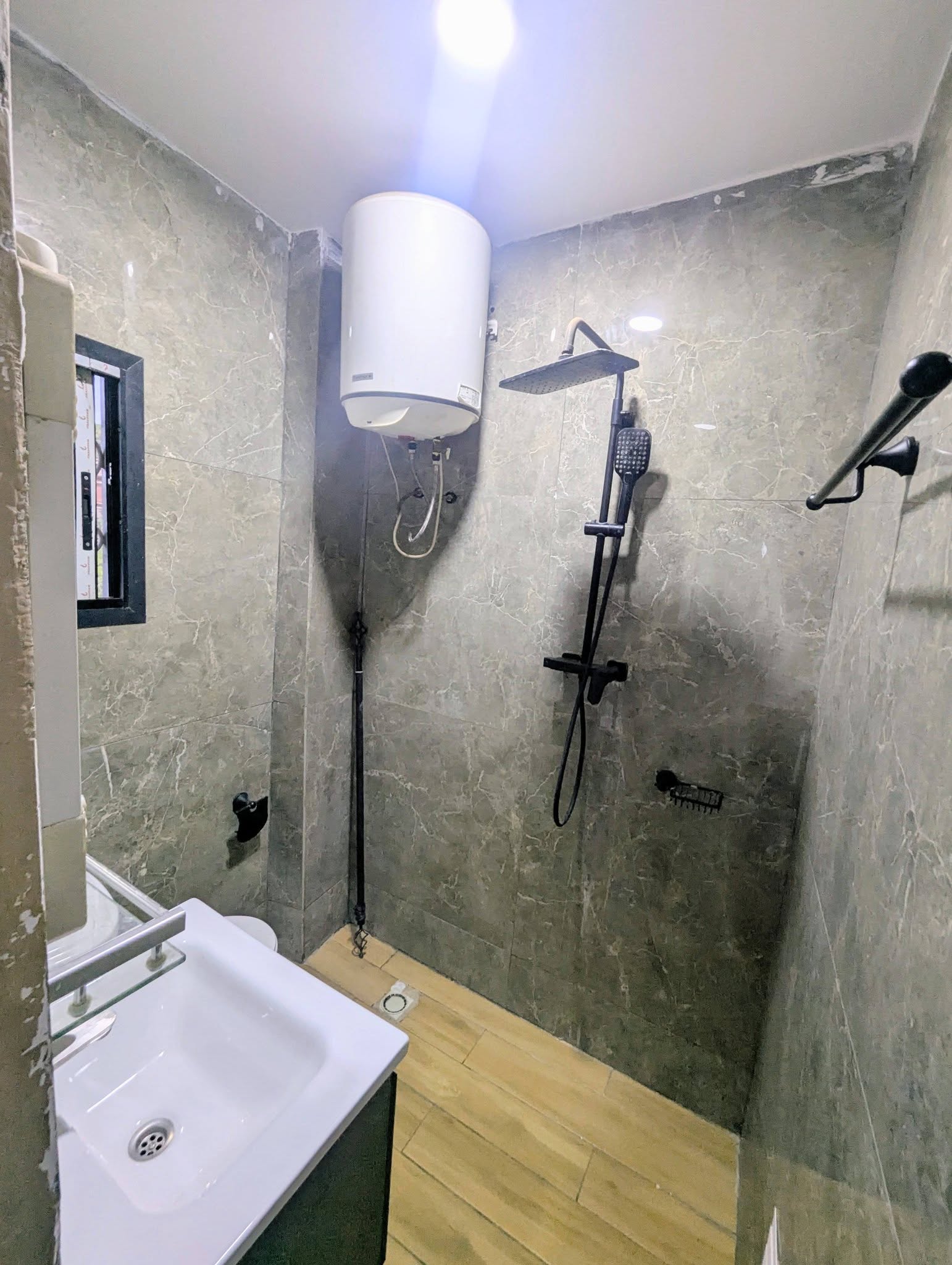 Appartement haut standing 2 chambres à louer à Yaoundé Etoa Meki