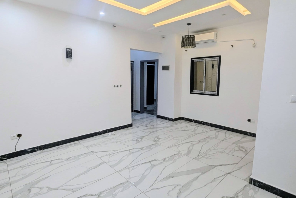 Appartement haut standing 2 chambres à louer à Yaoundé Etoa Meki