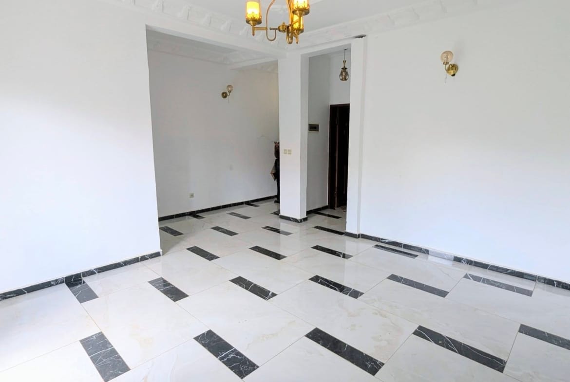 Magnifique studio moderne et confortable à louer à Yaoundé Nkolfoulou