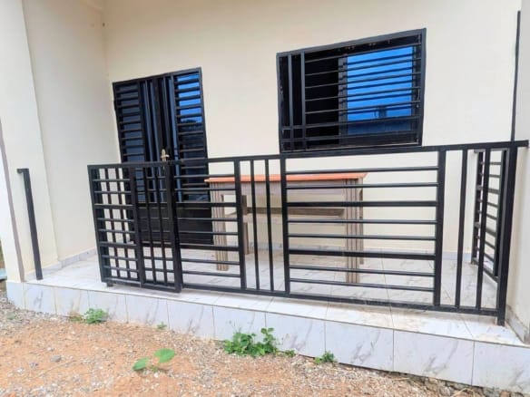 Appartement moderne de 2 chambres à louer à Yaoundé Tsinga Village