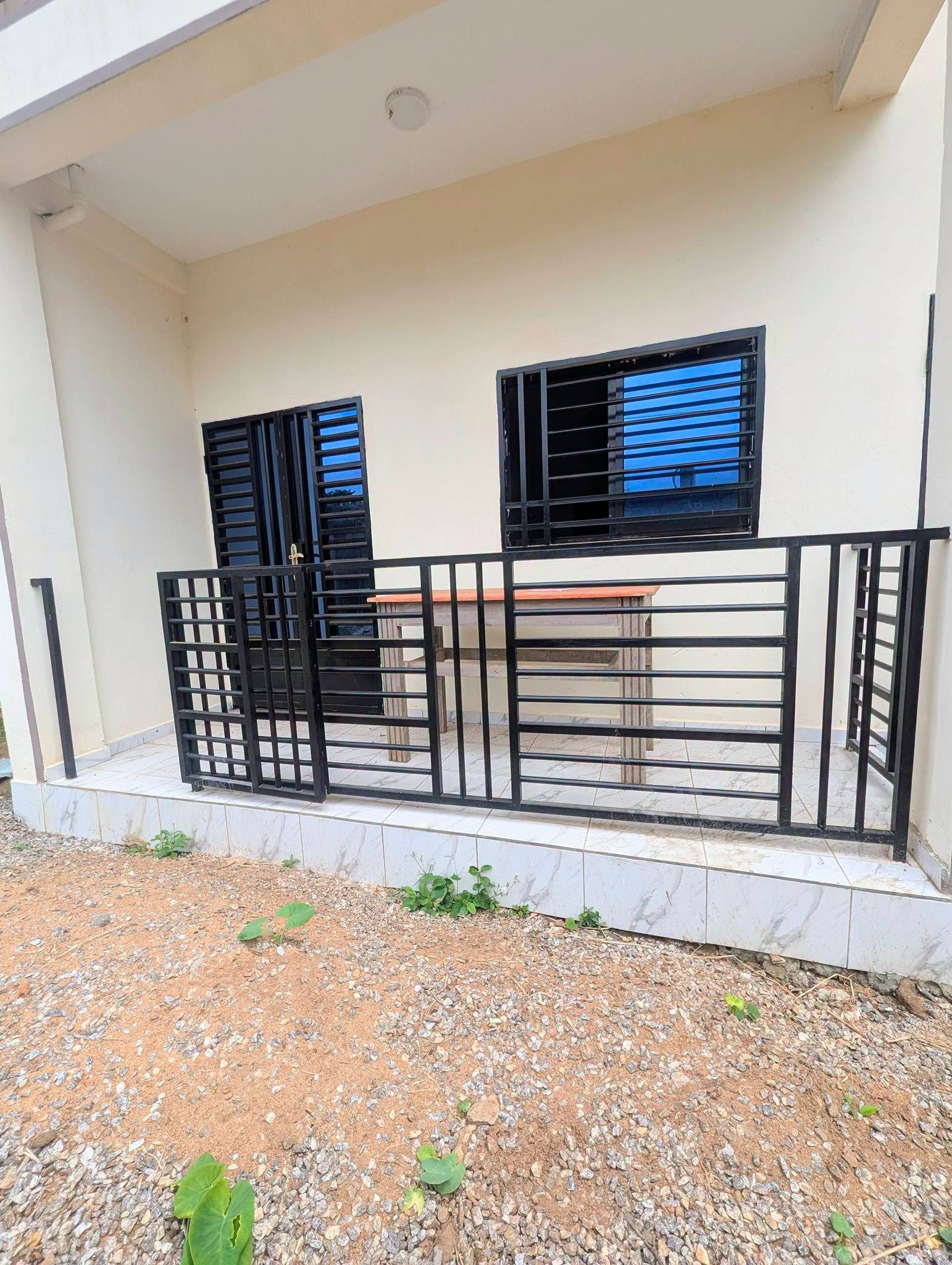 43926- Appartement moderne de 2 chambres à louer à Yaoundé Tsinga Village