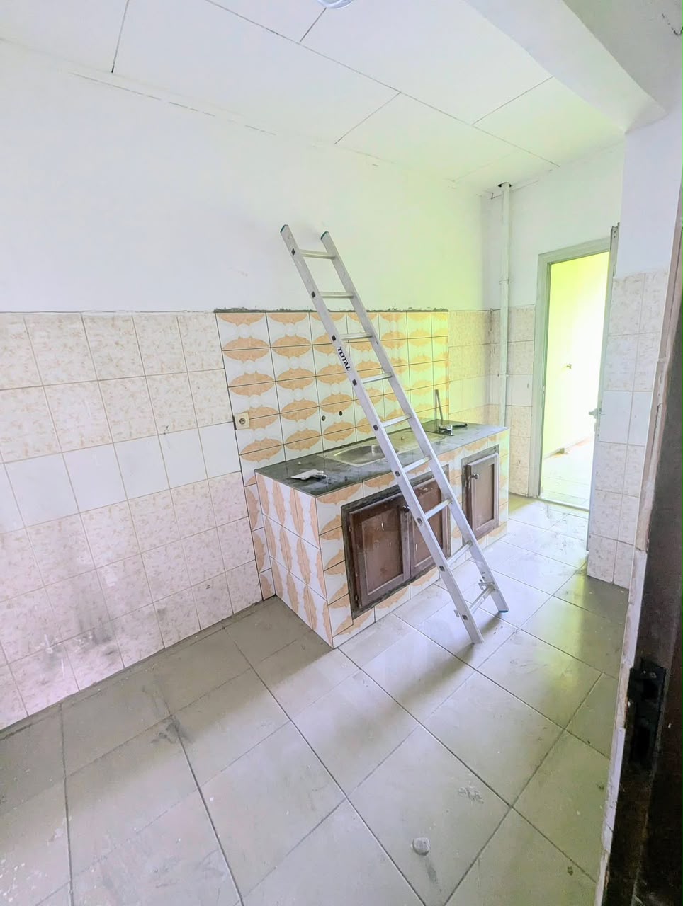 Appartement moderne à louer à omnisports