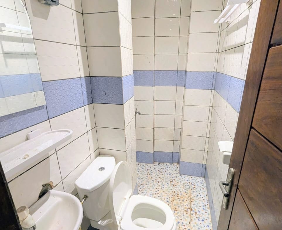 Studio moderne à louer à nkolfoulou