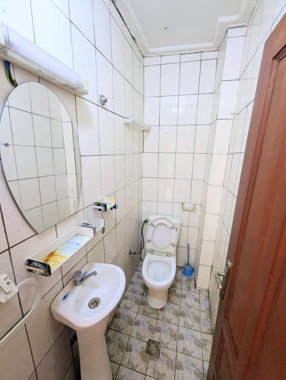 Studio moderne à louer à NKOLFOULOU
