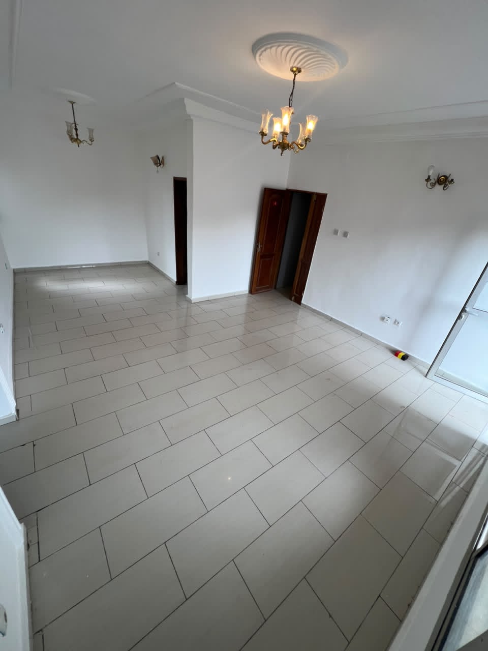 1001640682 Appartement moderne à louer à fougerol