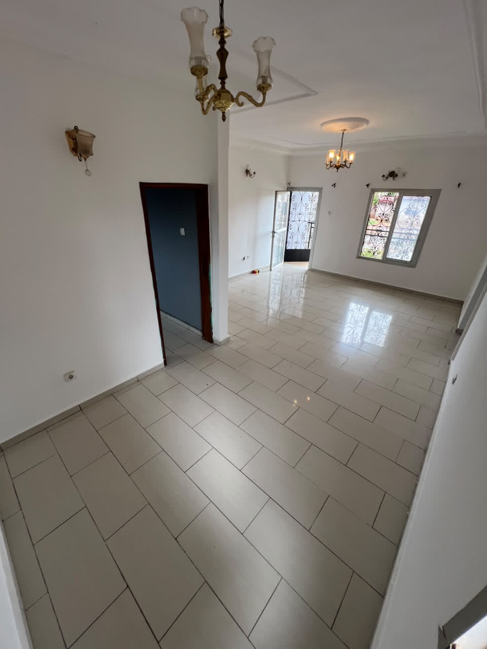 1001640694 Appartement moderne à louer à fougerol