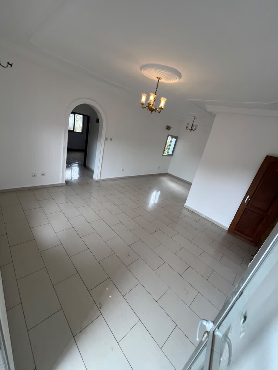1001640720 Appartement moderne à louer à fougerol