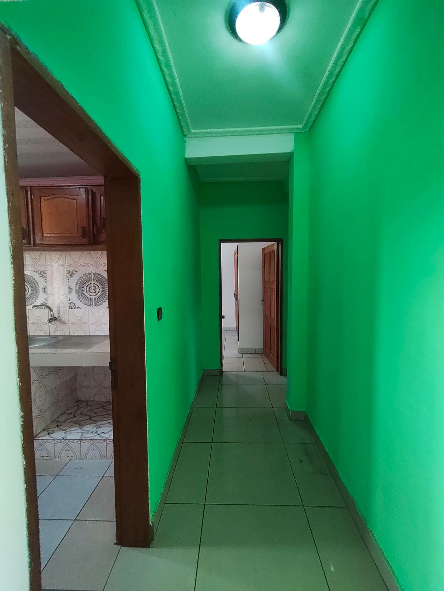 Magnifique appartement 2 chambres et terrasse à louer à Yaoundé Emana