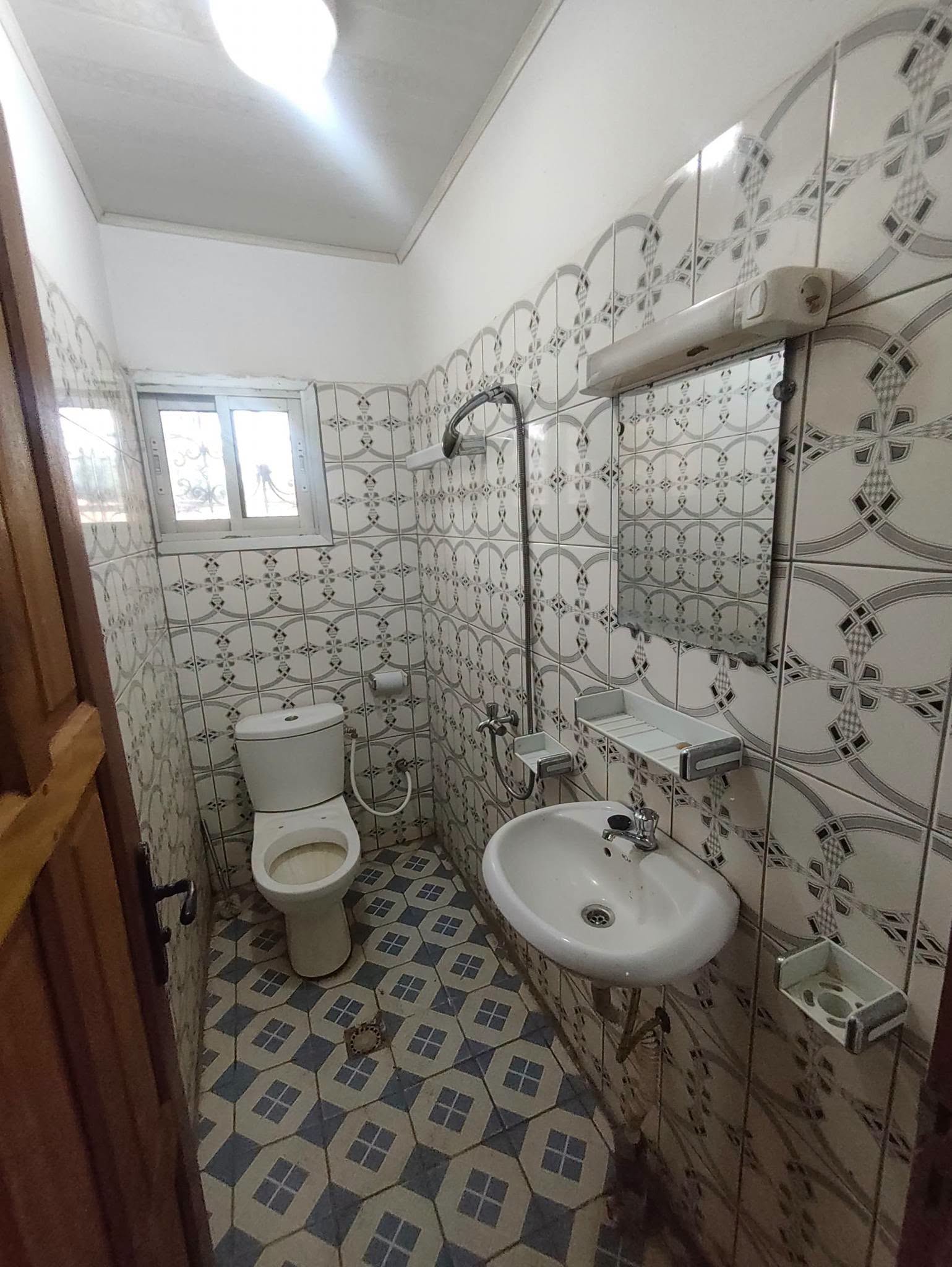 Magnifique appartement 2 chambres et terrasse à louer à Yaoundé Emana