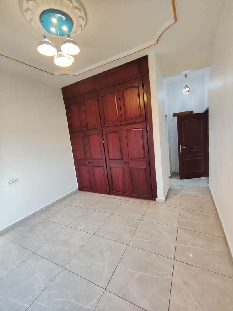 Appartement 2 chambres à louer à Yaoundé Etoudi 180000 fcfa