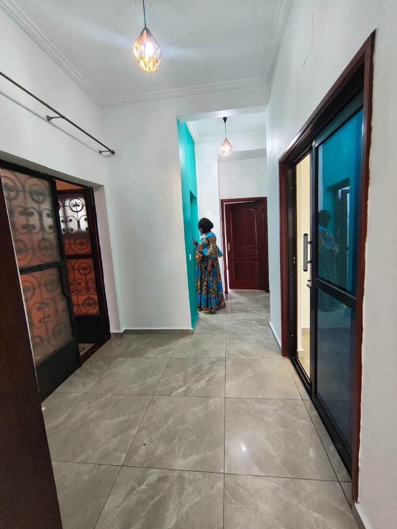 Appartement 2 chambres à louer à Yaoundé Etoudi 180000 fcfa