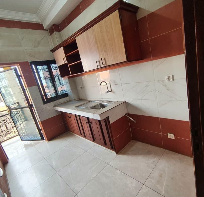 Appartement 2 chambres à louer à Yaoundé Etoudi 180000 fcfa