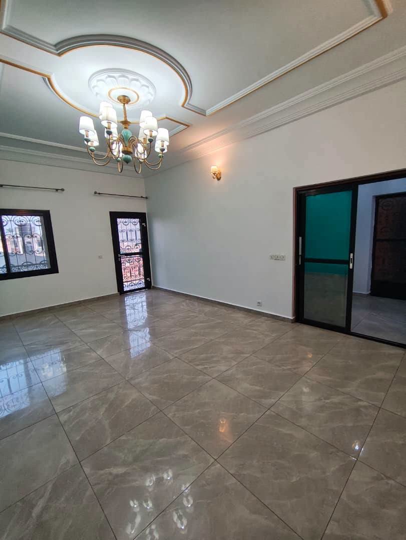 Appartement 2 chambres à louer à Yaoundé Etoudi 180000 fcfa
