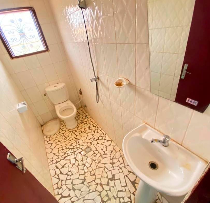 Studio moderne à louer à Nkolbisson 55000 fcfa