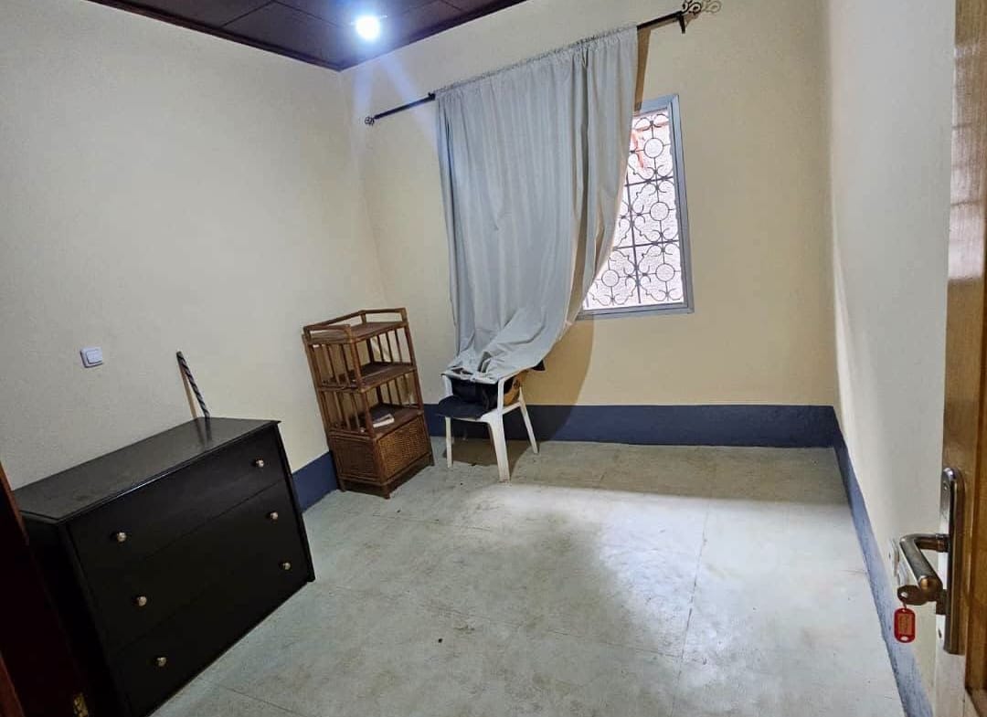 Luxueuse villa vip de 3 chambres à louer à Yaoundé Omnisport