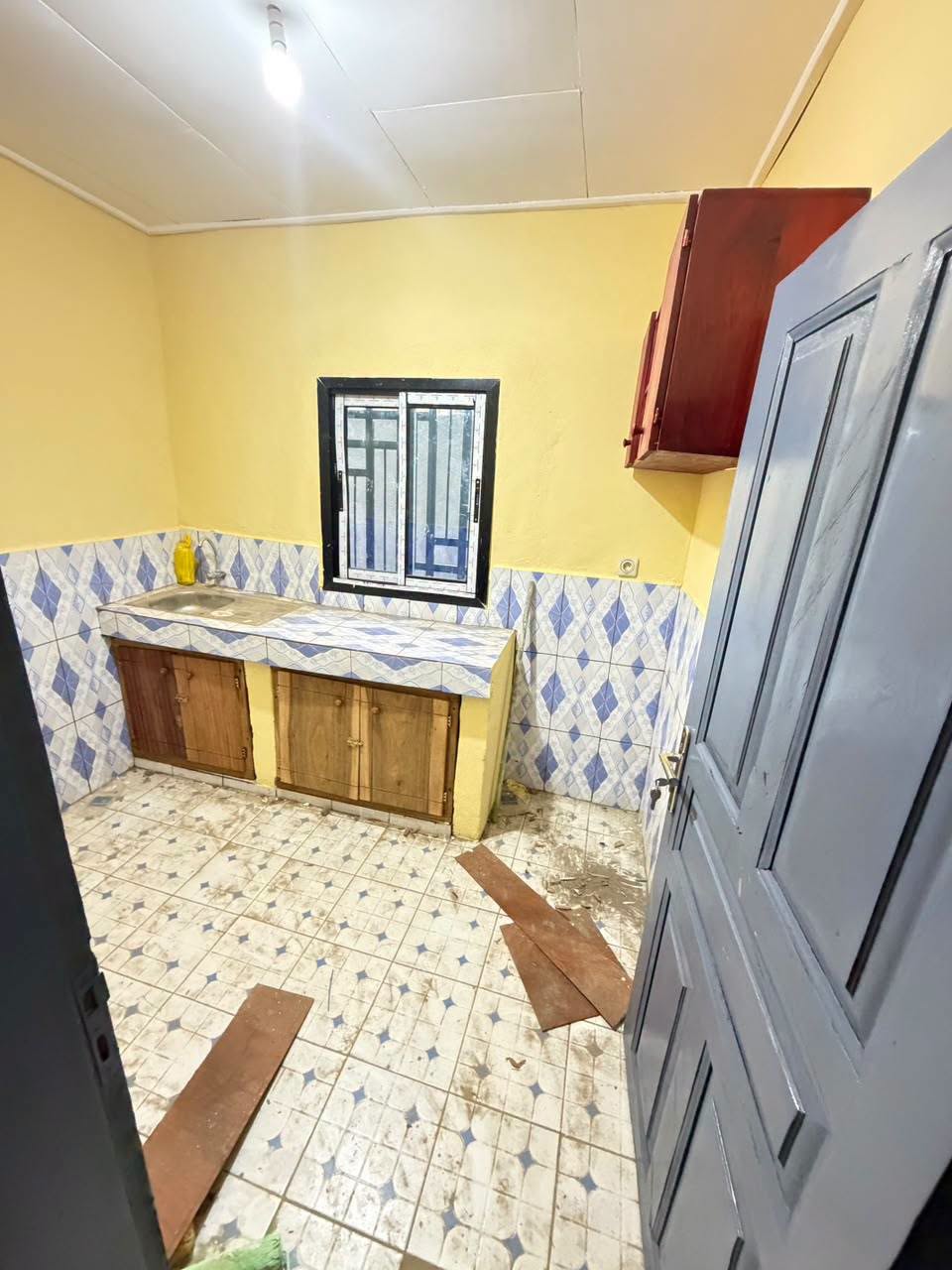 AIB_appart_bertoua_300926_csn Appartement neuf et moderne au quartier Enia, Bertoua