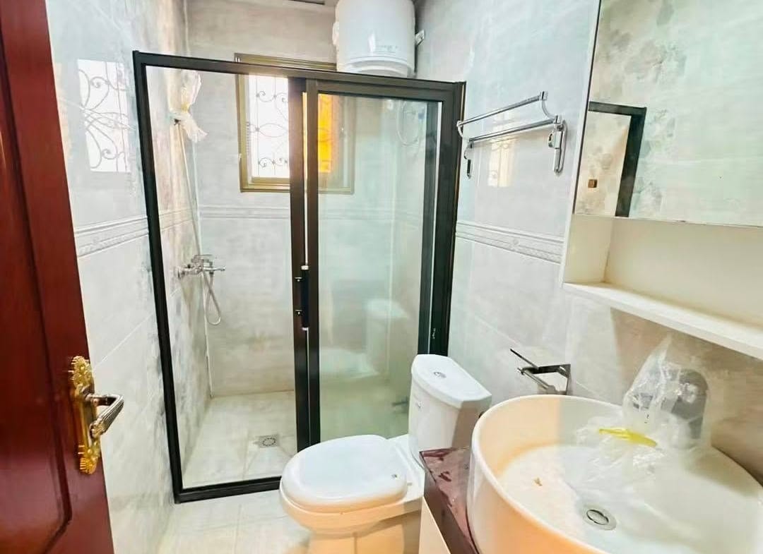 Grand Appartement Standing 3 Chambres Biyemassi Obili