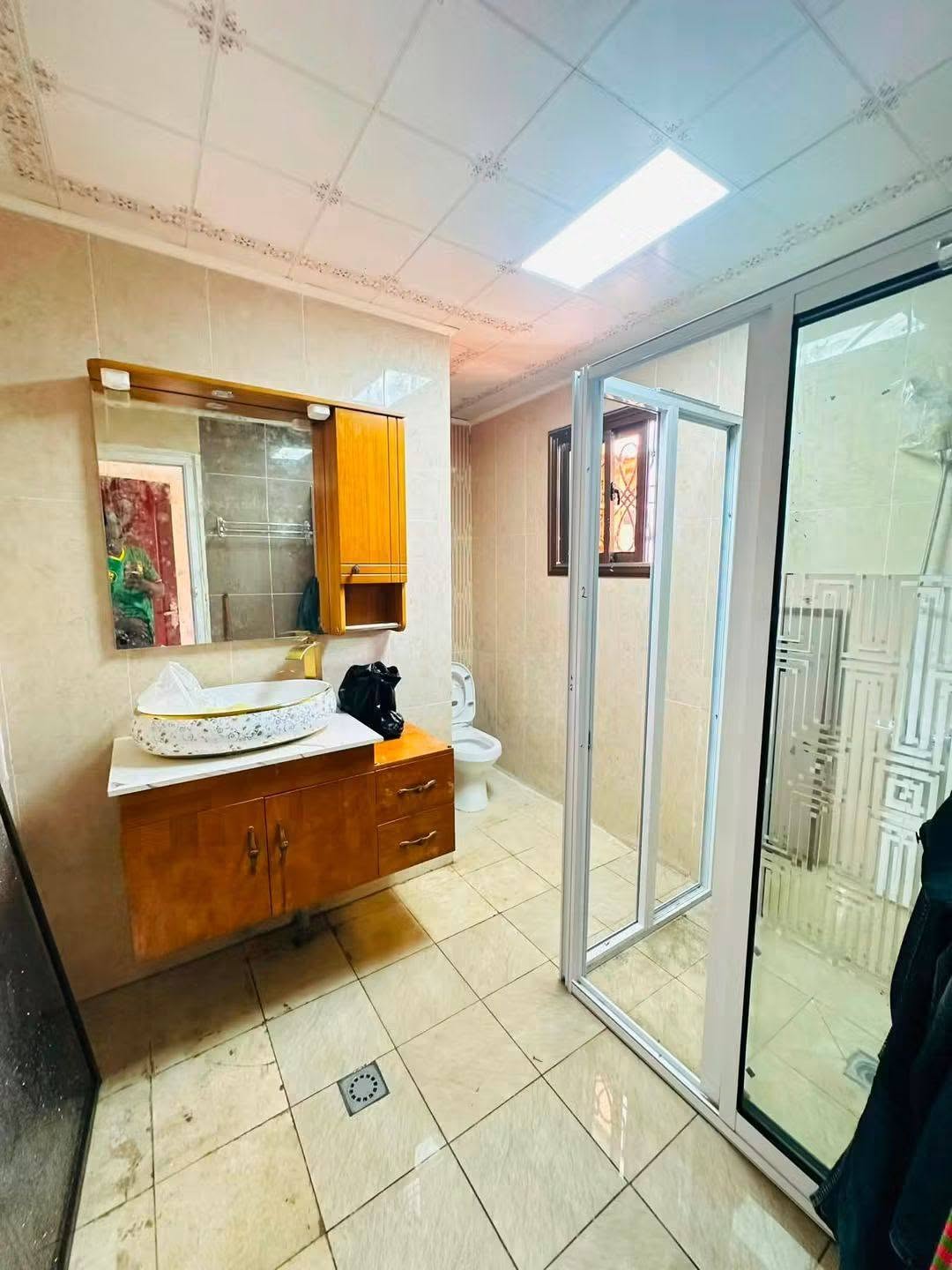 Grand Appartement Standing 3 Chambres Biyemassi Obili
