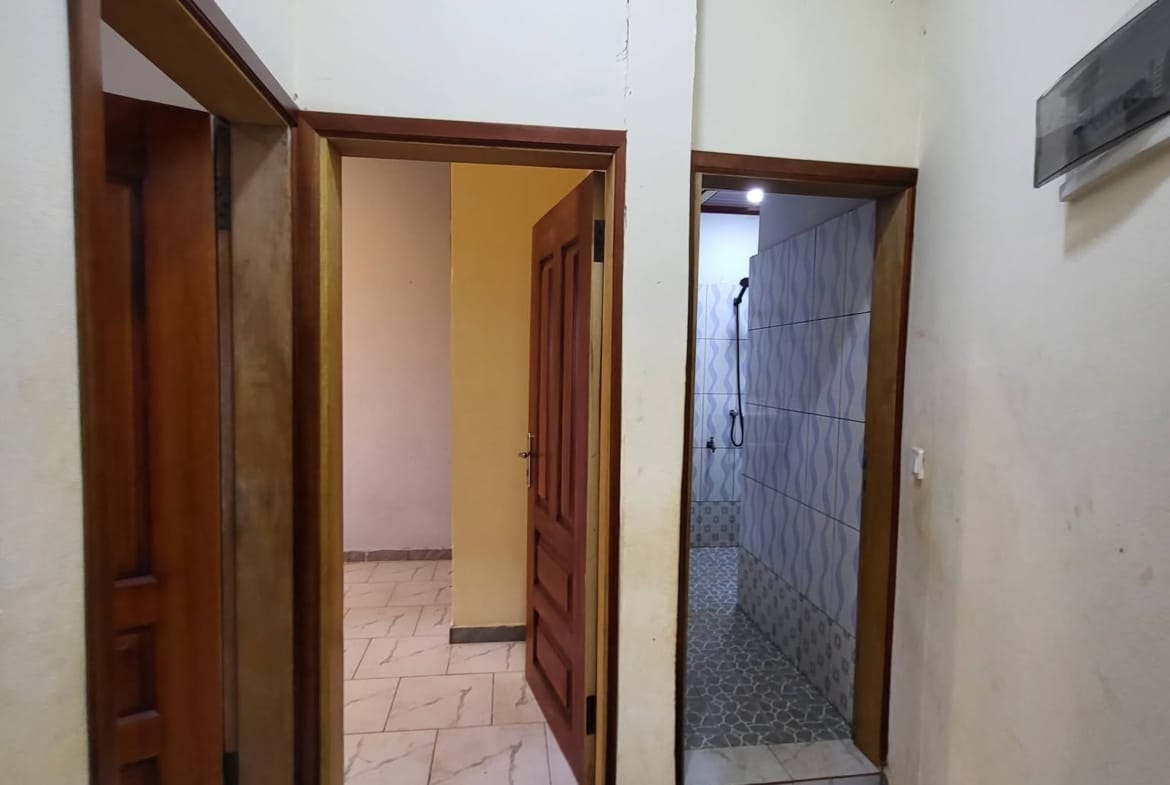 Magnifique appartement 2 chambres avec parking, Yaoundé Etoug-Ebe
