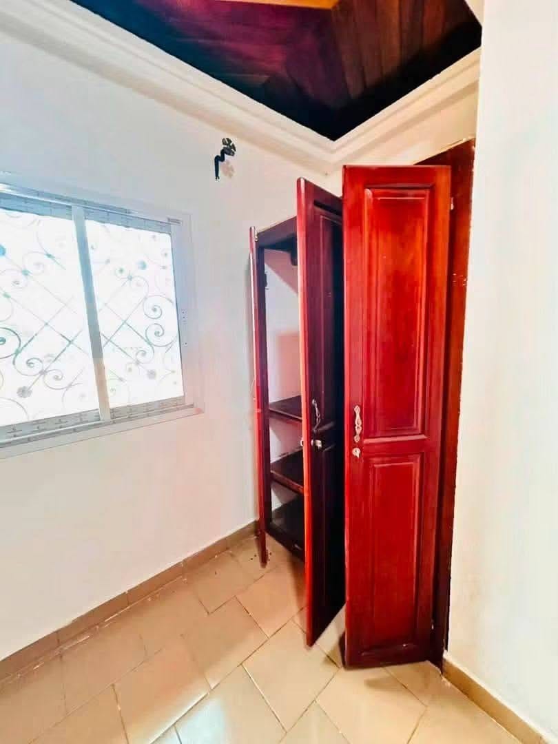 Studio moderne à louer à Ahala Diderot, Yaoundé