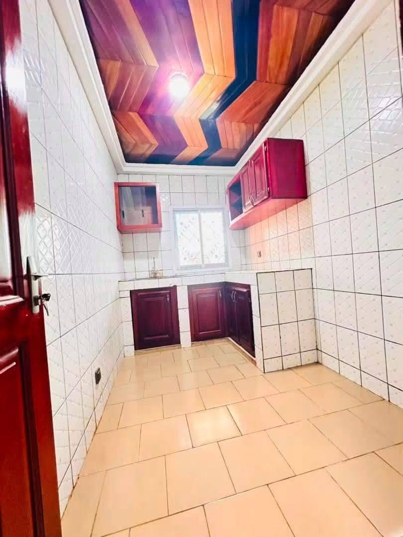 Studio moderne à louer à Ahala Diderot, Yaoundé