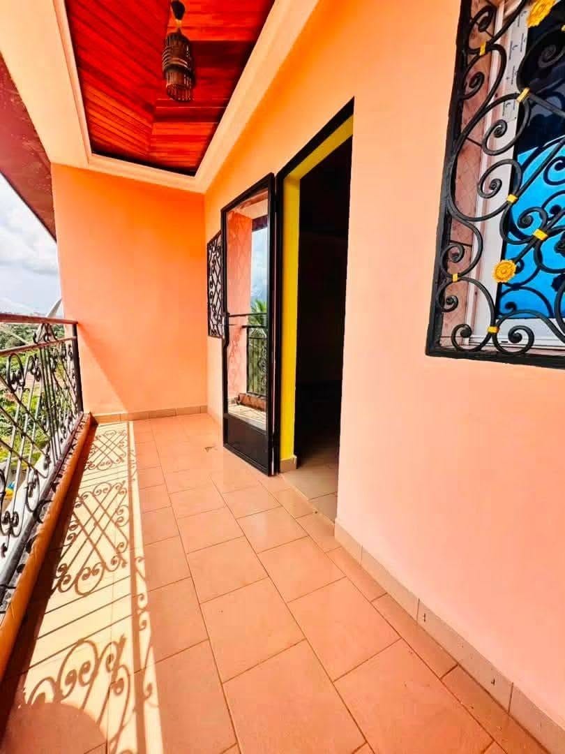 Studio moderne à louer à Ahala Diderot, Yaoundé