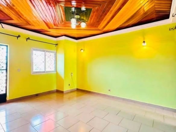Studio moderne à louer à Ahala Diderot, Yaoundé