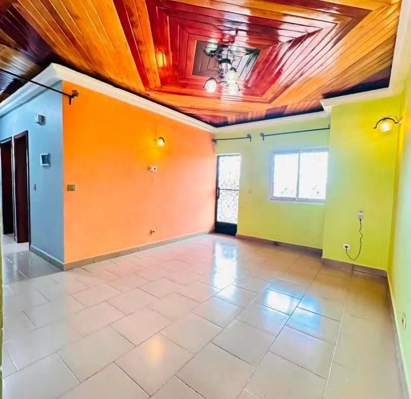 Studio moderne à louer à Ahala Diderot, Yaoundé