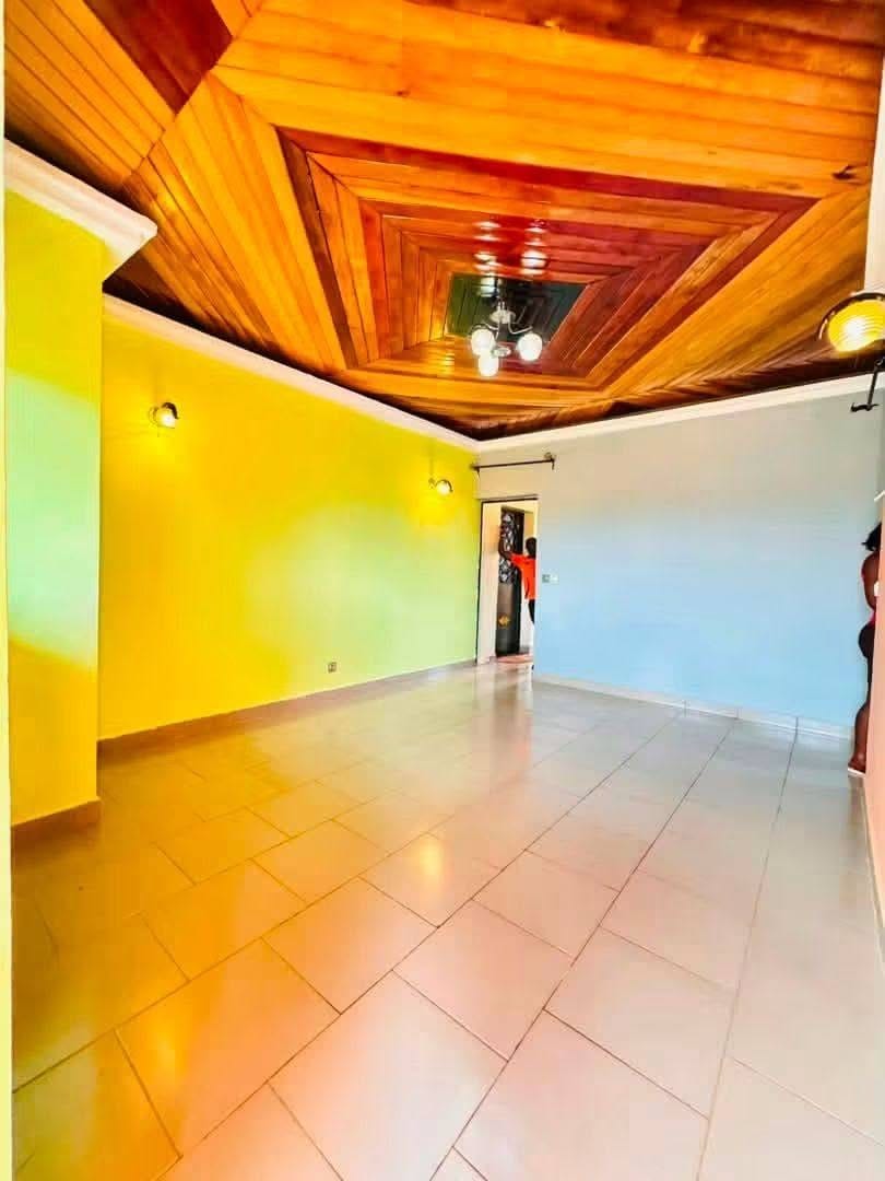Studio moderne à louer à Ahala Diderot, Yaoundé