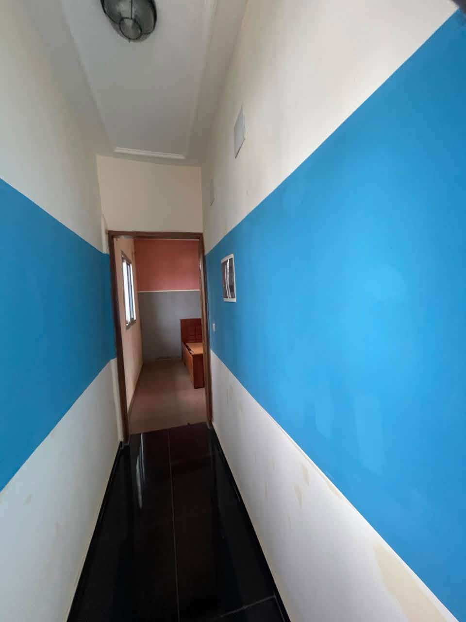 Bel appartement moderne 2 chambres à louer à Nkoabang, Yaoundé