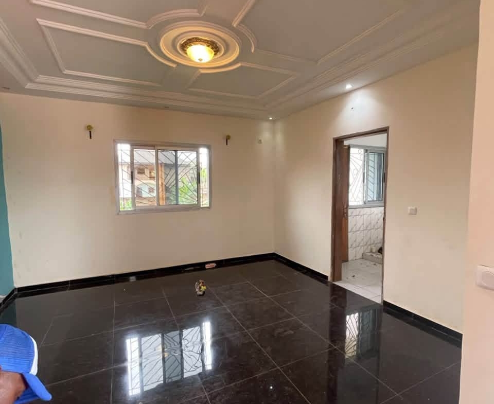 Bel appartement moderne 2 chambres à louer à Nkoabang, Yaoundé