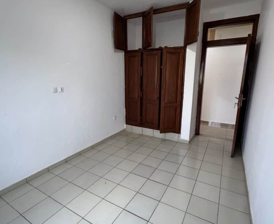 Appartement 2 chambres parking forage, Simbock Yaoundé