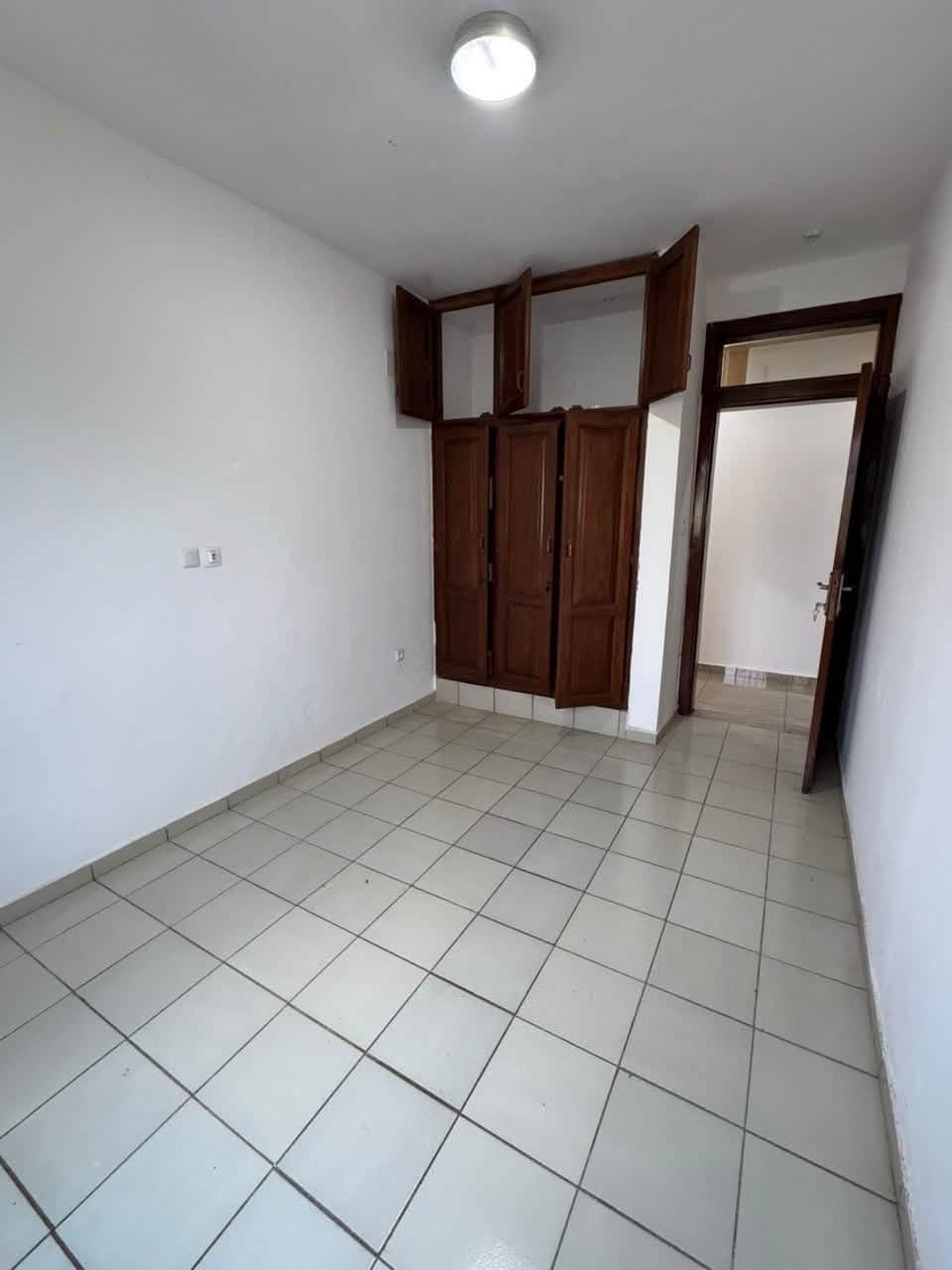 Appartement 2 chambres parking forage, Simbock Yaoundé