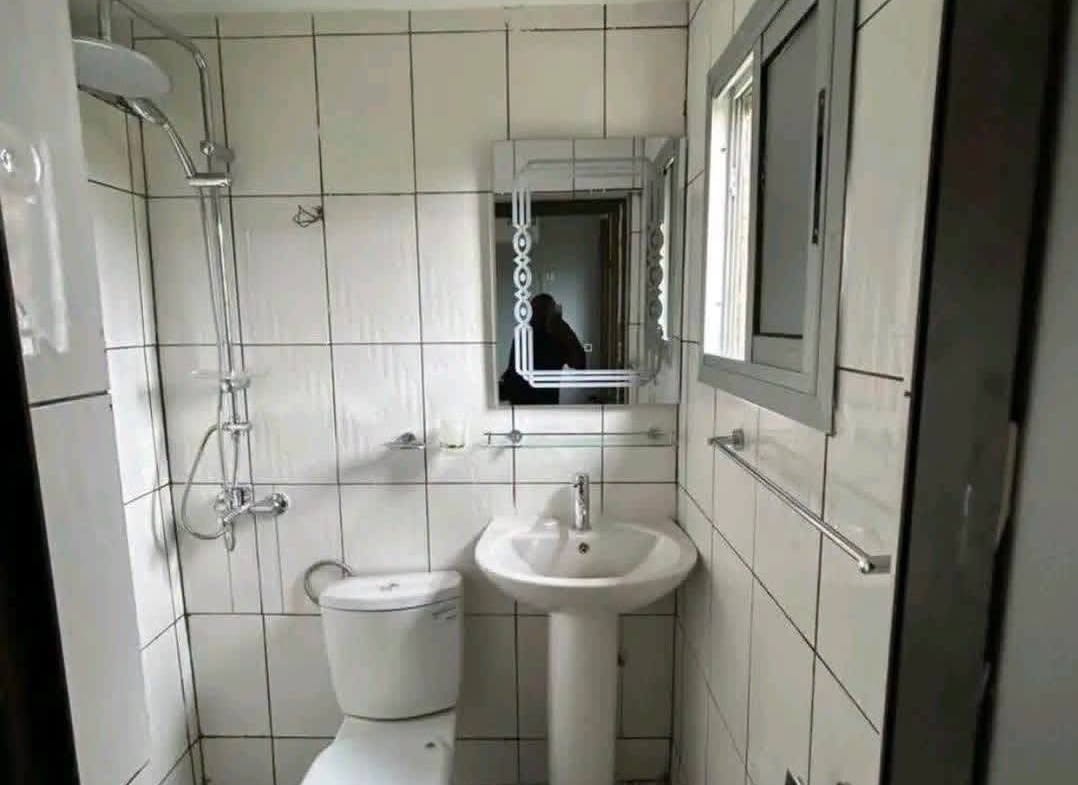 APPARTEMENT HAUT STANDING À LOUER À BONADIWOTO GRAND MALL
