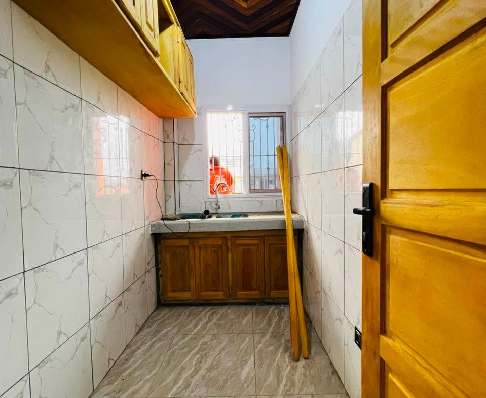APPARTEMENT NEUF À LOUER LOGBESSOU IUC