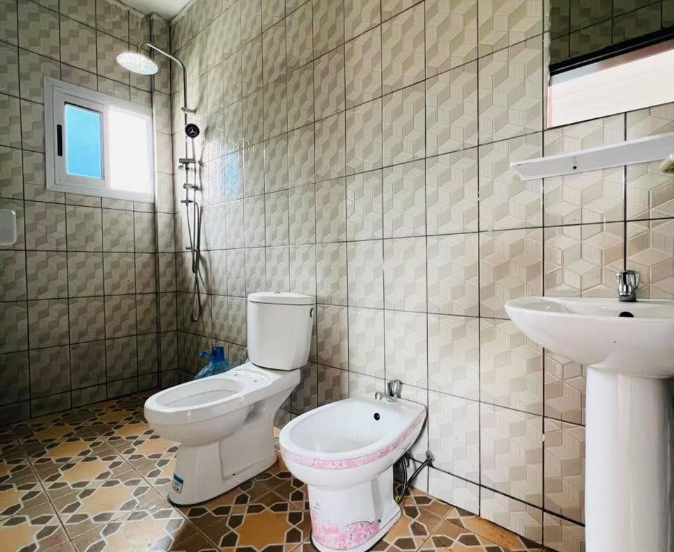 MAGNIFIQUE APPARTEMENT À MAKEPE 200000FCFA