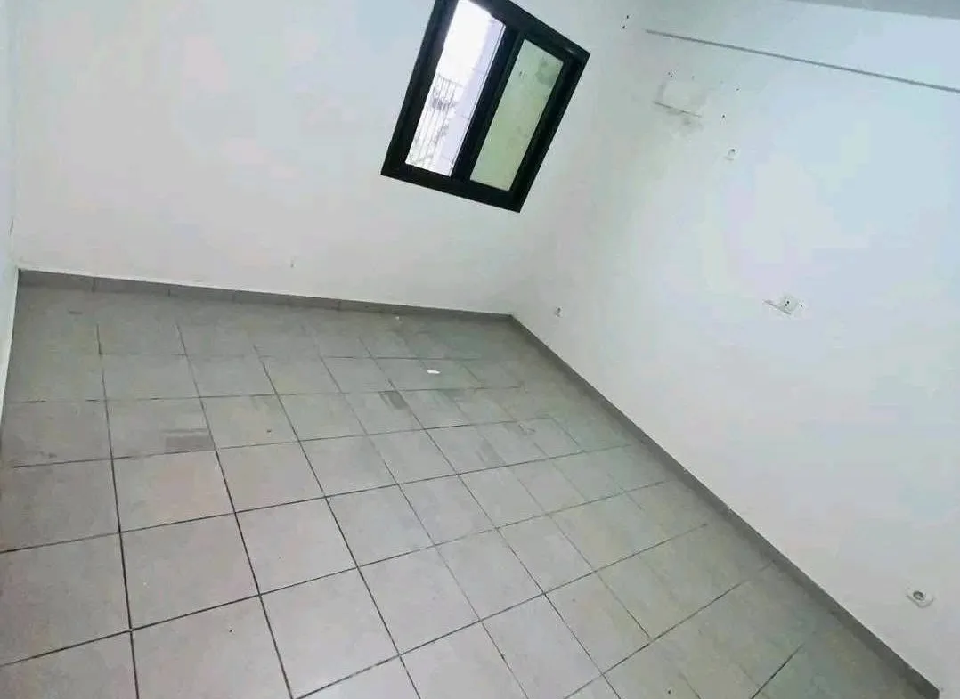STUDIO HAUT STANDING À LOUER À BALI DOUALA