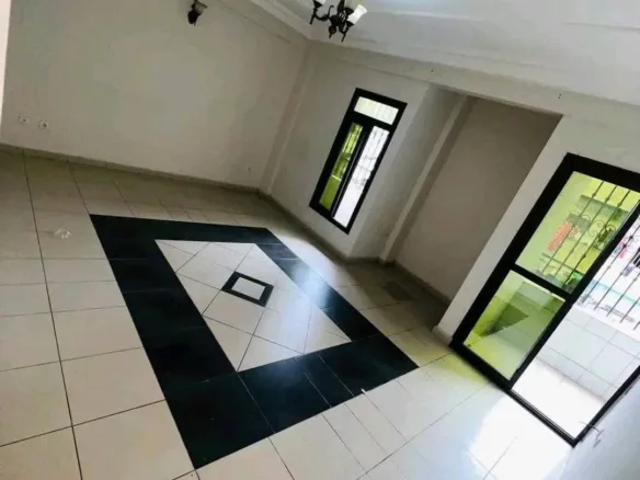 STUDIO HAUT STANDING À LOUER À BALI DOUALA