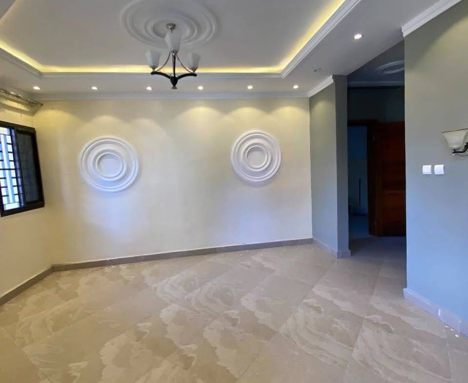 Studio haut standing neuf à louer à Douala Logpom Andem