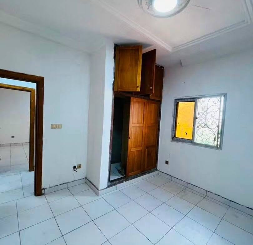 Appartement haut standing 3 chambres à louer à Yaoundé Odza FECAFOOT
