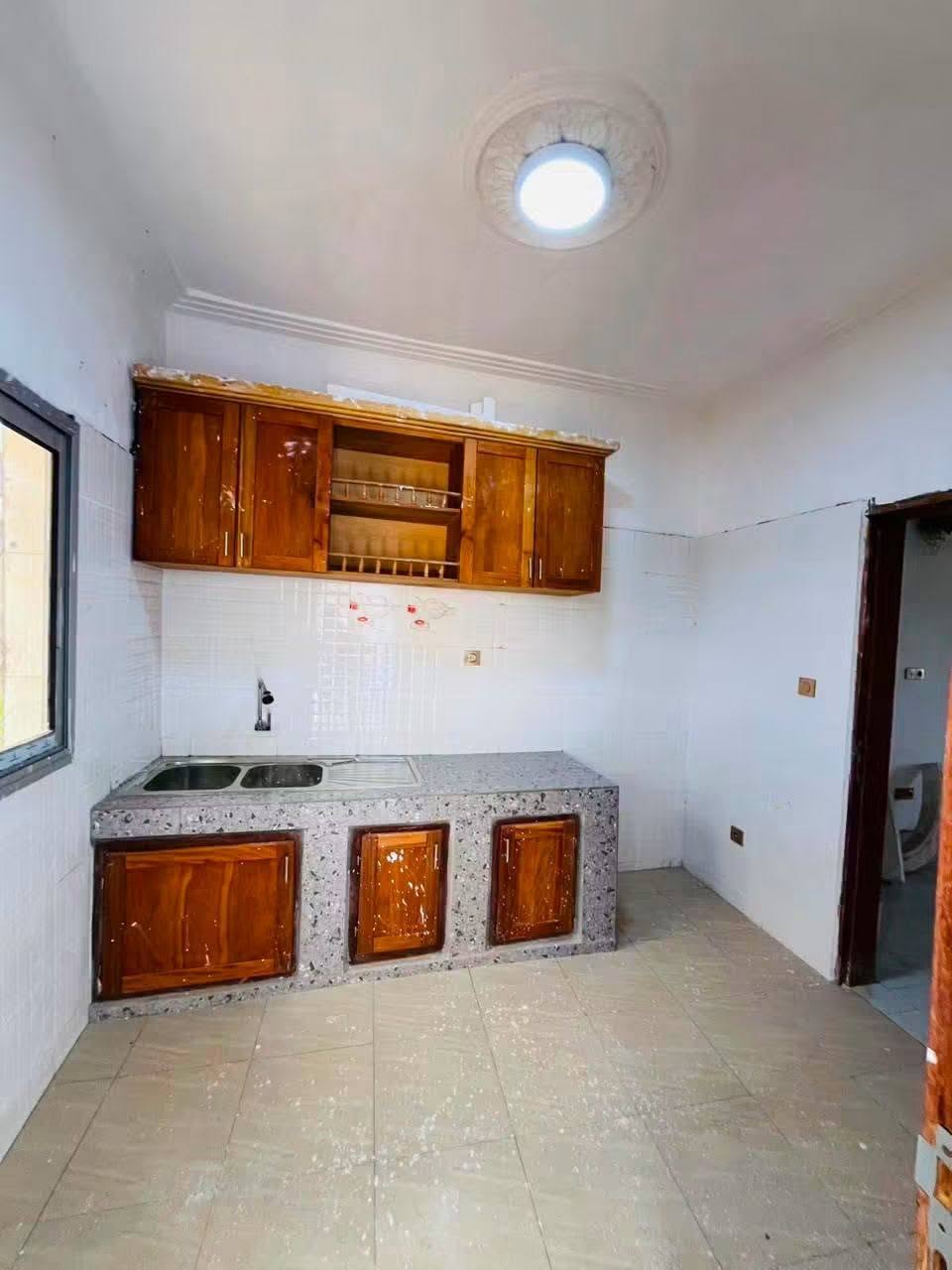 Appartement haut standing 3 chambres à louer à Yaoundé Odza FECAFOOT
