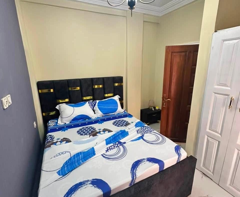 Studio meublé haut standing à louer à Yaoundé Gendarmerie Damas