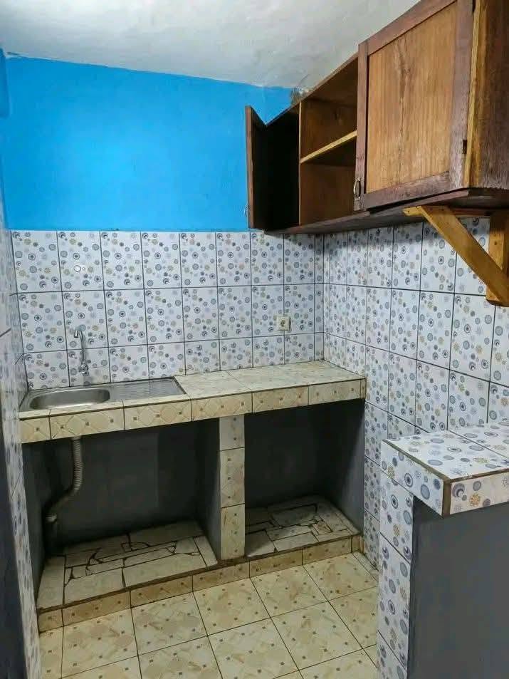 Studio moderne à louer à Bafoussam non loin des Brasseries
