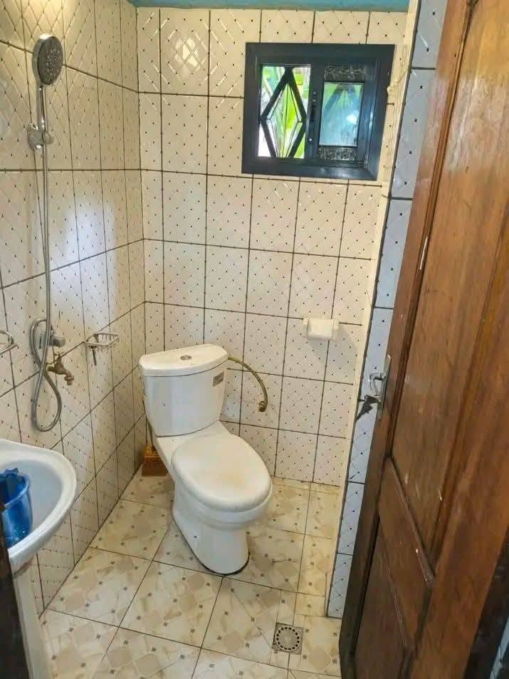 Studio moderne à louer à Bafoussam non loin des Brasseries