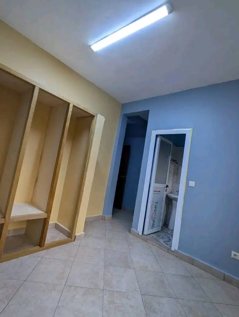 MSNI_appart_nkolnda_090926_chb2 APPARTEMENT MODERNE NEUF À NKOLNDA MAETUR YAOUNDÉ