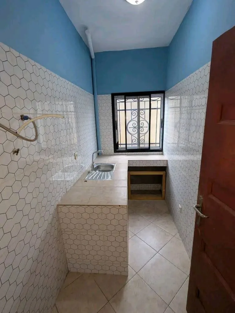 MSNI_appart_nkolnda_090926_csn APPARTEMENT MODERNE NEUF À NKOLNDA MAETUR YAOUNDÉ