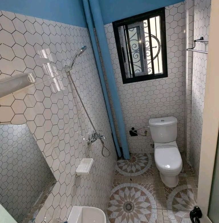 APPARTEMENT MODERNE NEUF À NKOLNDA MAETUR YAOUNDÉ
