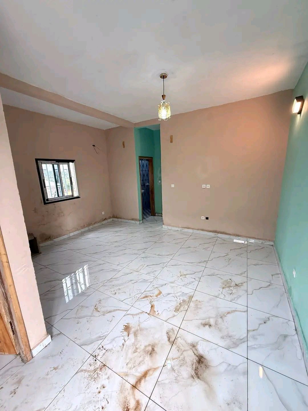 MSNI_studio_fougerol_090926_sln1 Studio moderne à louer à Fougerolle Yaoundé 45000fcfa
